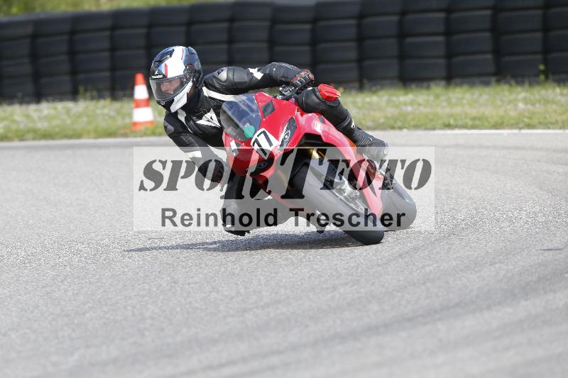 /15 13.05.2025 Max Racing ADR/Gruppe gruen/77